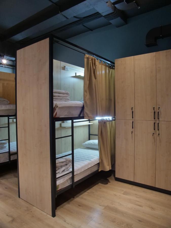 Muras Hostel Бішкек Екстер'єр фото