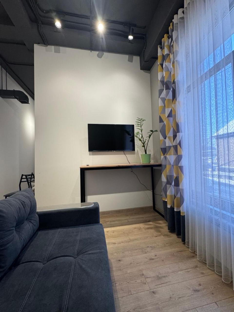 Muras Hostel Бішкек Екстер'єр фото